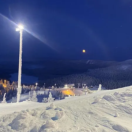 Ruka Village, Private 4br A27, 133m2 アパート